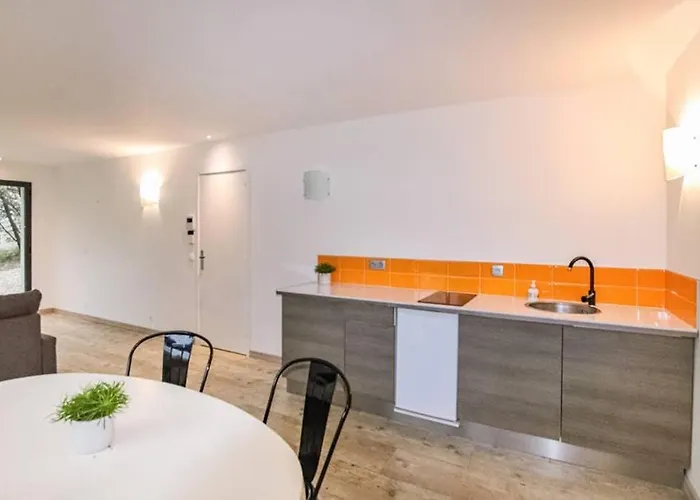 Moderne En Drome Apartment Roche-Saint-Secret
